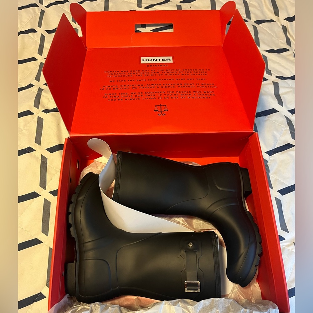 HUNTER Original Short Matte Rain Boot SIZE 8